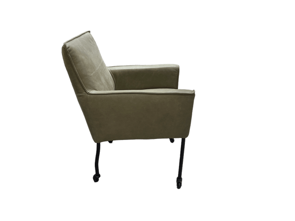 Stuhl Kelvin mit Armlehne - Das Holländische Möbelhaus