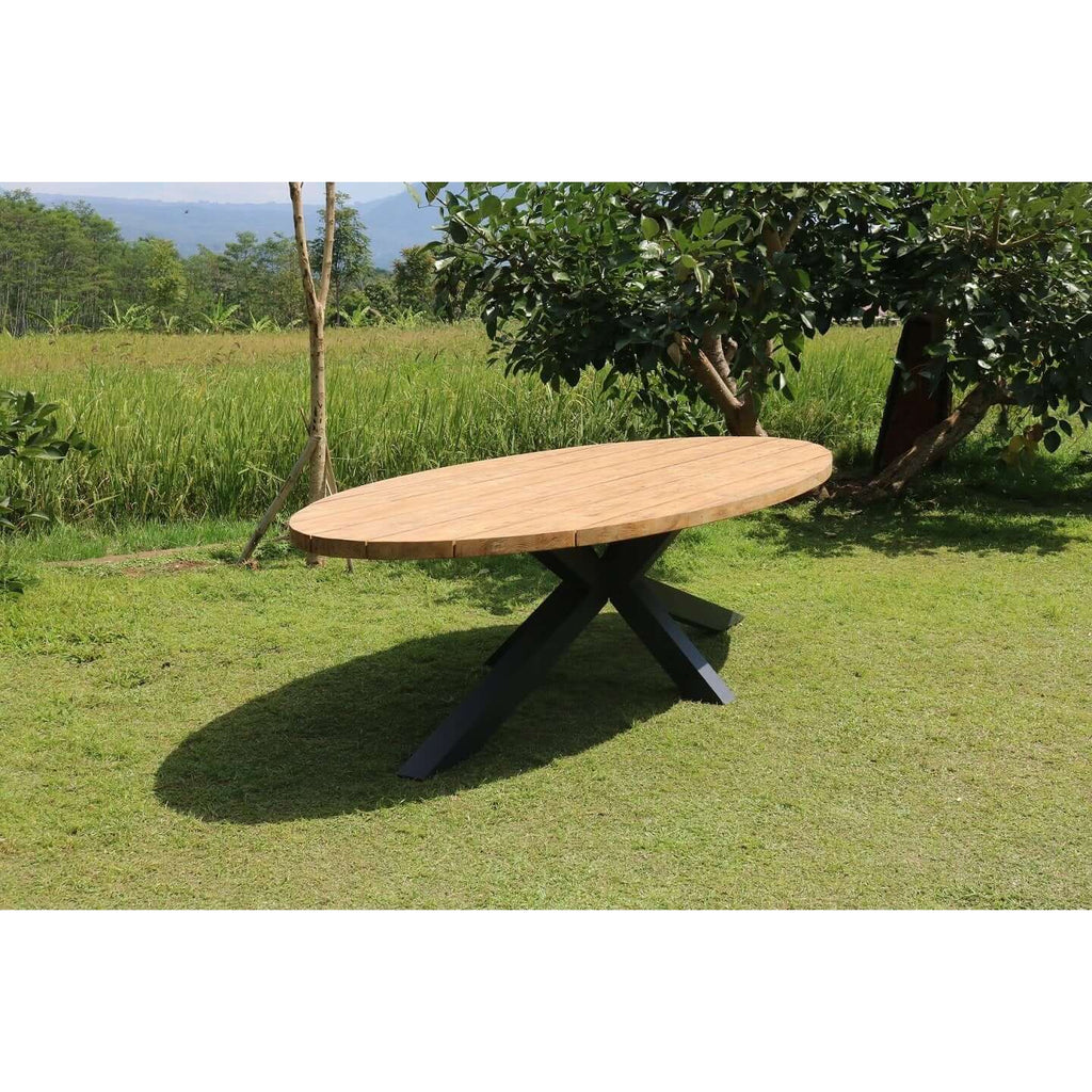 Ovaler Teak Gartentisch Rina 240-300 cm – Das Holländische Möbelhaus